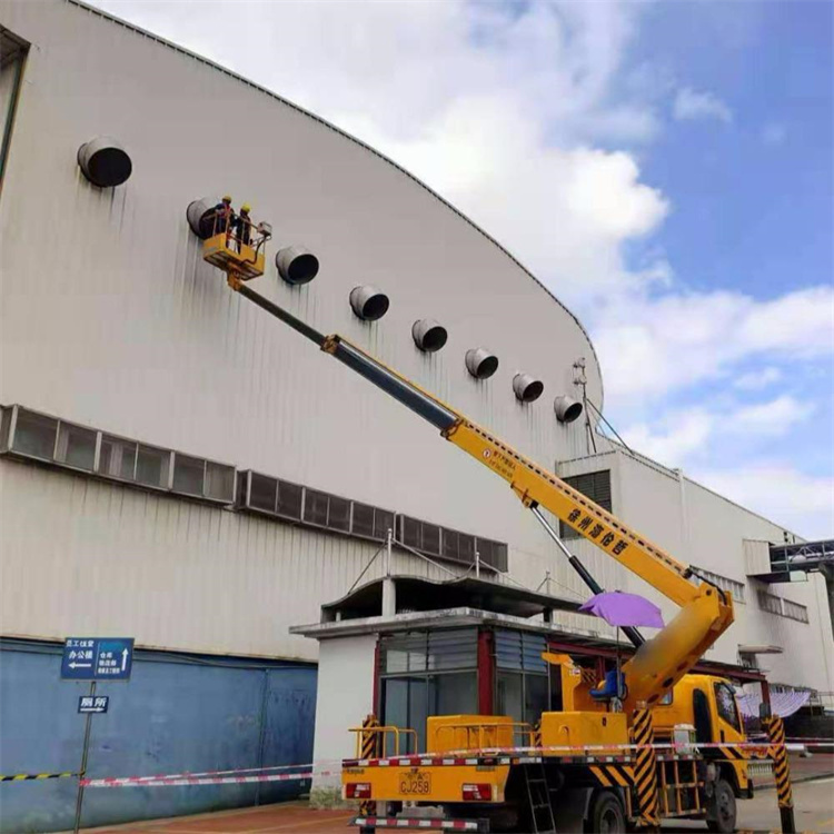 宁陵高空作业车出租服务：专业广告牌安装解决方案