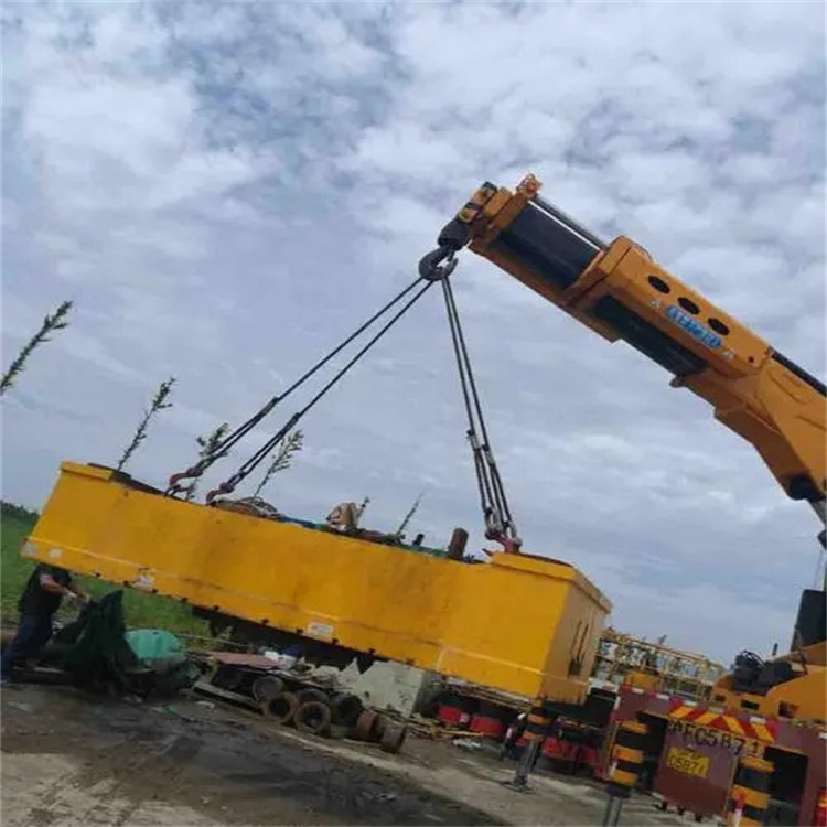 宁陵随车吊吊集装箱怎么吊